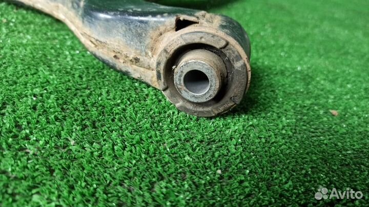 Рычаг передний левый Kia Cerato II