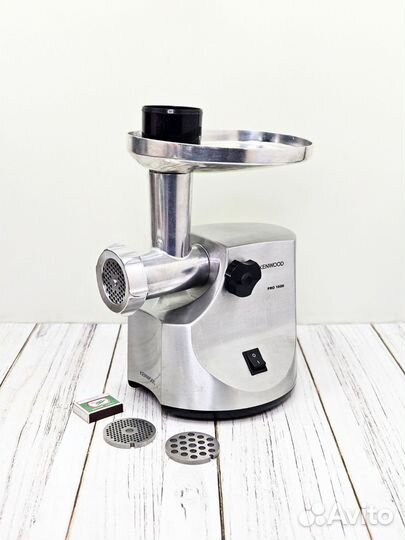 Электромясорубка Kenwood Pro 1600