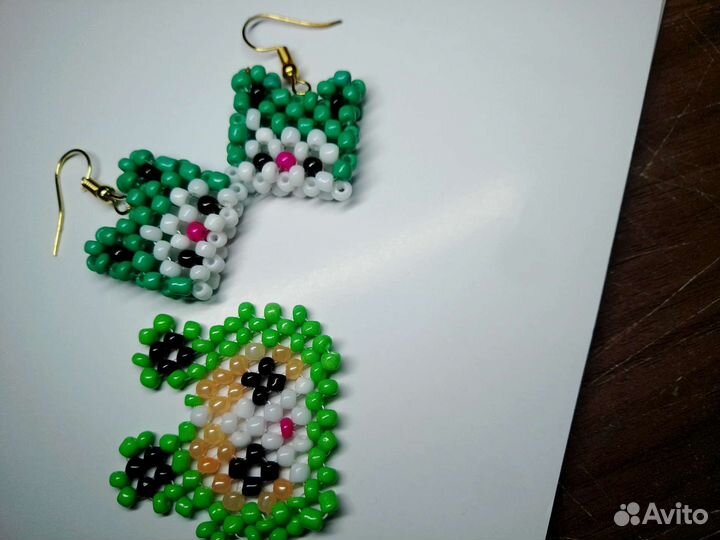 Украшения из бисера ручной работы