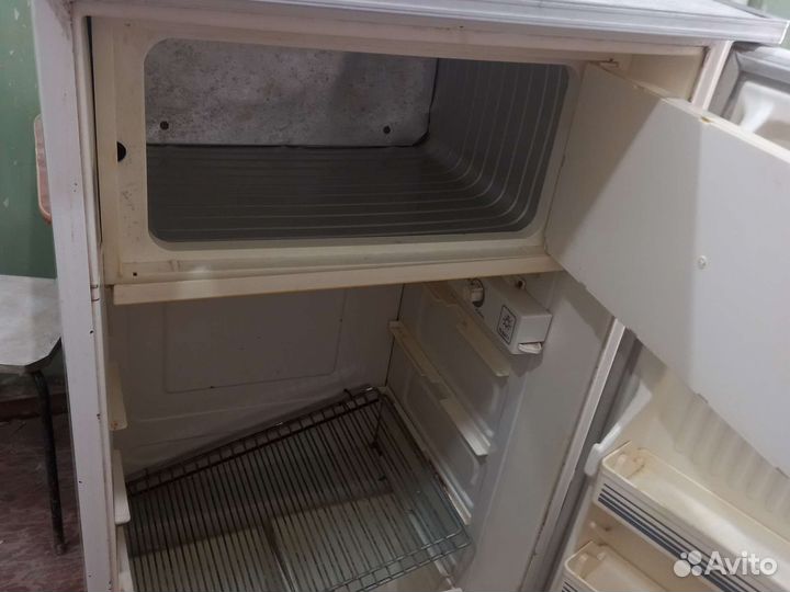 Холодильник бу