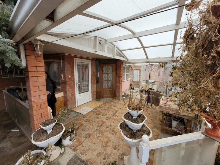 Дом 240 м² на участке 5 сот.