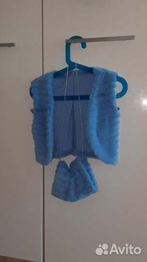 Накидка жилетка