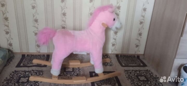 Детская качалка лошадь