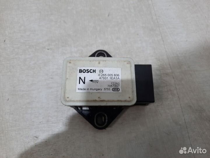 Датчик ускорения Nissan Teana J32 2008-2014