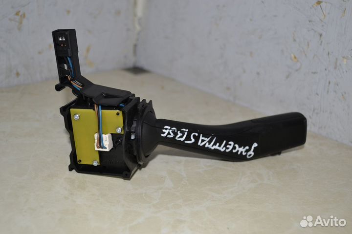 Переключатель дворников Volkswagen Jetta 5