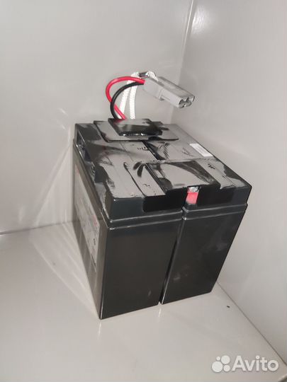 Ибп APC Smart-UPS SUA5000RMI5U