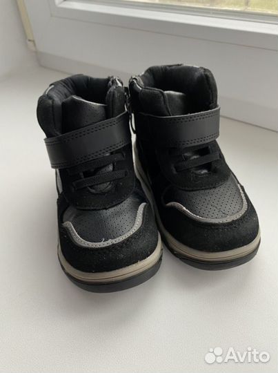 Ботинки детские 23 tombi