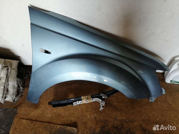 Крыло переднее правое mitsubishi outlander xl 08