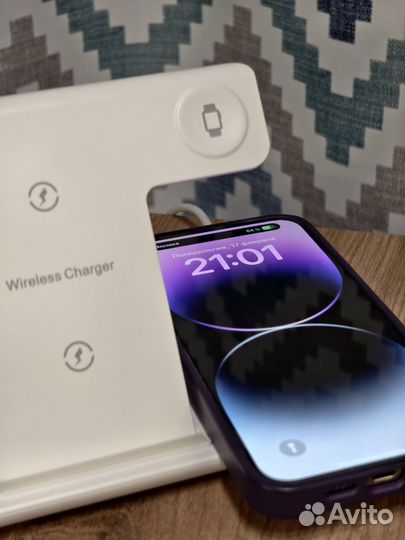 3в1 Беспроводная зарядка