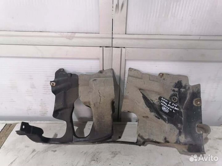 Кожух рулевой колонки левый Bmw 5-Series F10 До