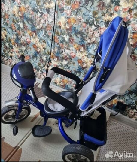 Трехколесный велосипед