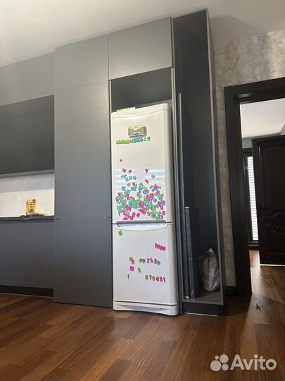 Холодильник indesit