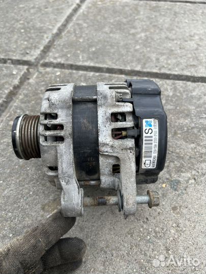 Генератор санта фе 37300-2F500