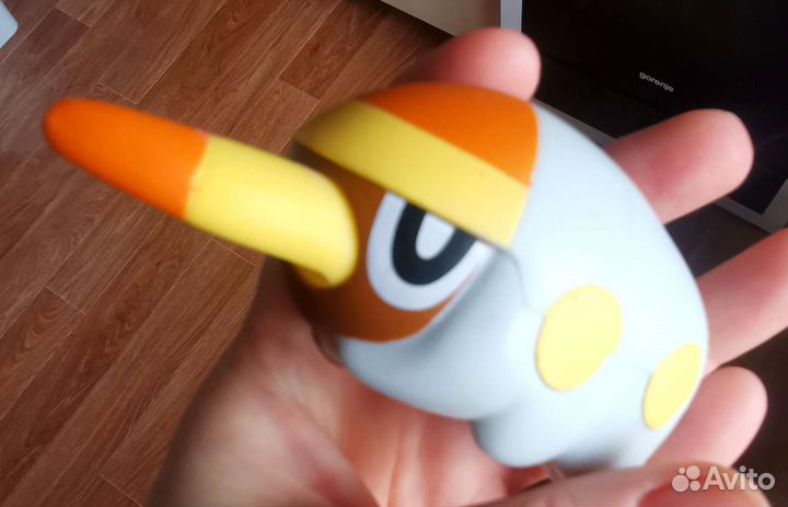 Игрушка из серии Покемон от Макдоналдс)