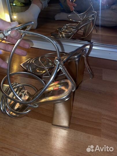 Босоножки женские 39 размер