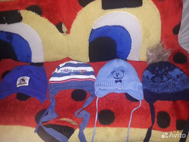 Шапки р 46-50 на осень- весну-зиму