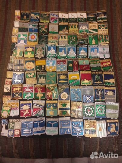 Значки:Гербы и Города. Прибалтика