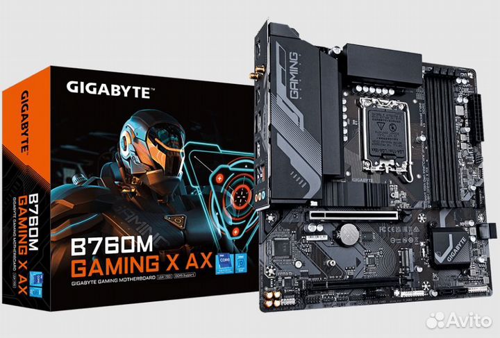 Материнская плата с процессором и памятью