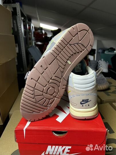 Кроссовки Nike AIR trainer 1 SP