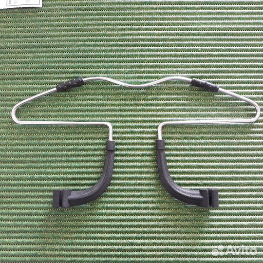 Держатель для пиджака / вешалка на подголовник