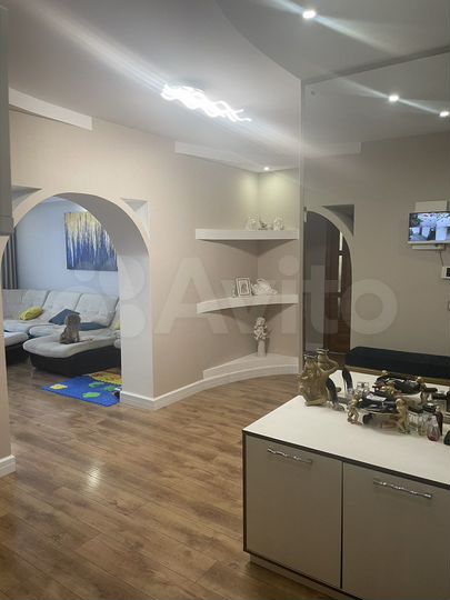 3-к. квартира, 130 м², 4/6 эт.