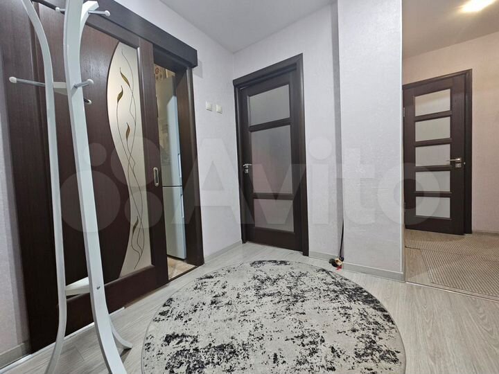 2-к. квартира, 53 м², 3/5 эт.