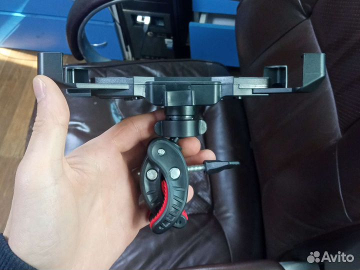 Держатель для телефона на электросамокат и вело