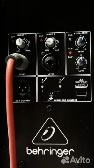 Колонка behringer b112d