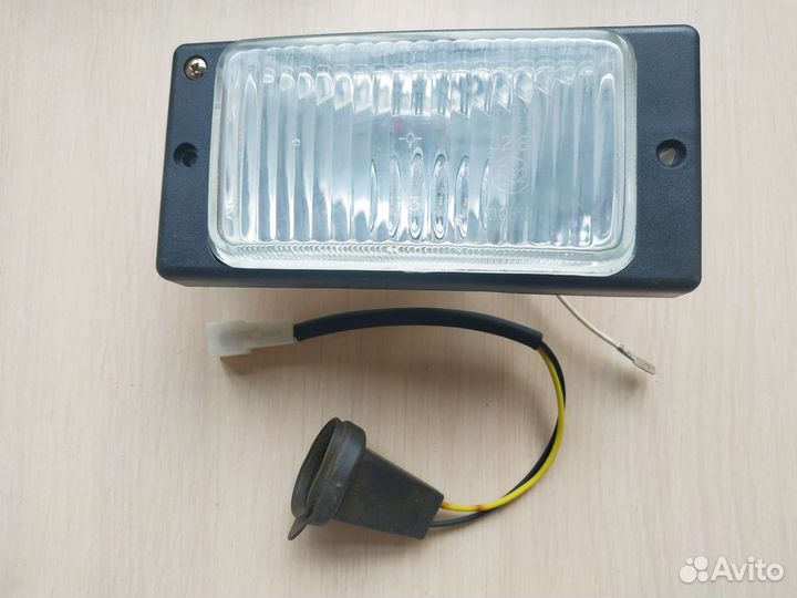 Противотуманная фара ваз