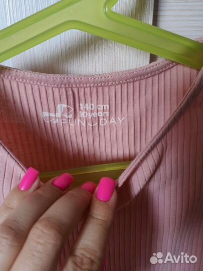 Пакетом Одежда для девочки 134-140