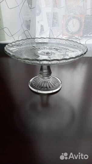 Старинные вазы на ножке фруктовницы Мальцов