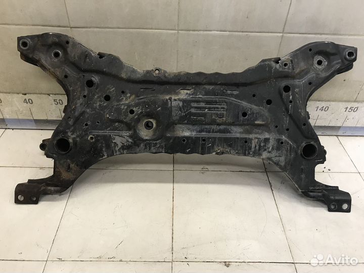 Балка подмоторная Outlander (GF) 2012