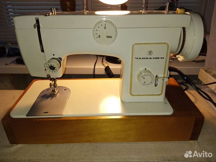 Швейная машина Чайка 132м
