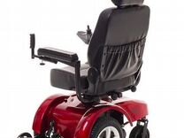 Кресло-коляска с поворотным сиденьем axis