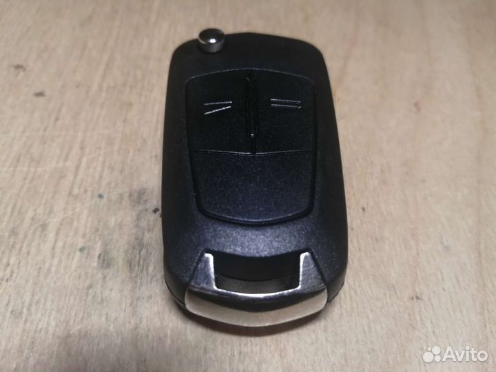 13.387.369 Опель Корса Д выкидной чип ключ