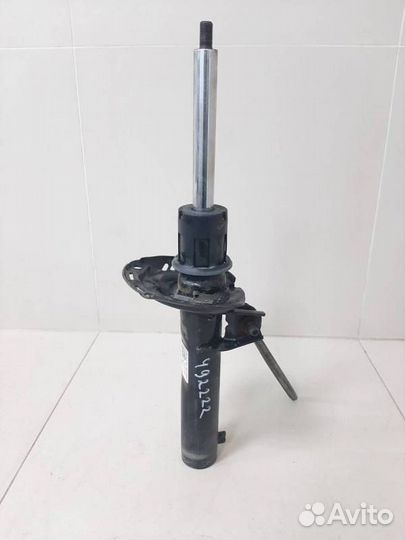 Амортизатор передний Skoda Karoq 2017