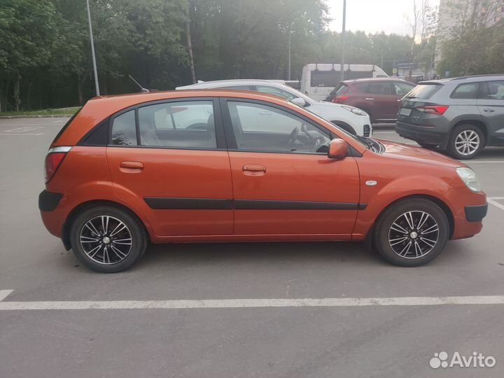 Kia Rio 1.4 AT, 2009, 178 000 км