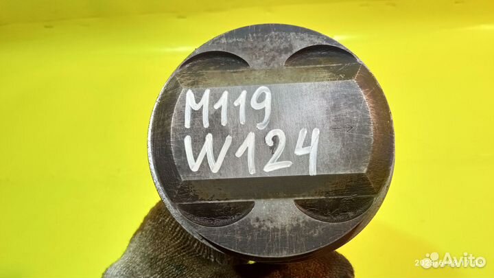 Поршень для Mercedes-Benz W124