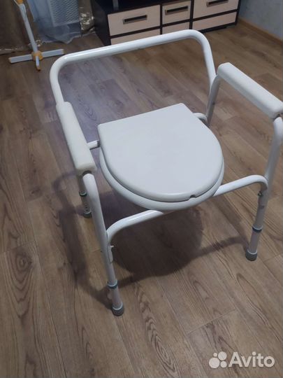 Стул медицинский