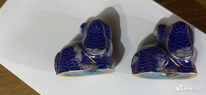 Две собачки клуазоне