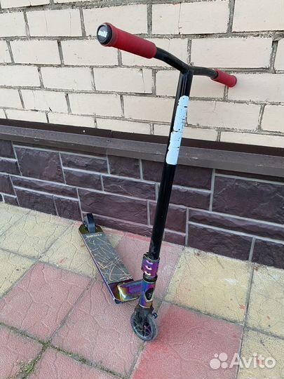 Трюковой самокат