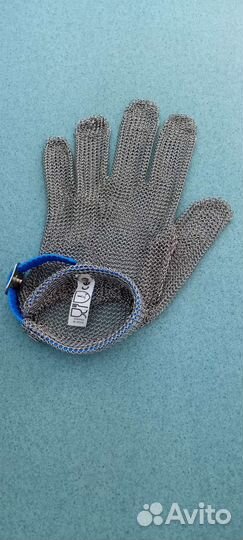Перчатка из кольчужной стали