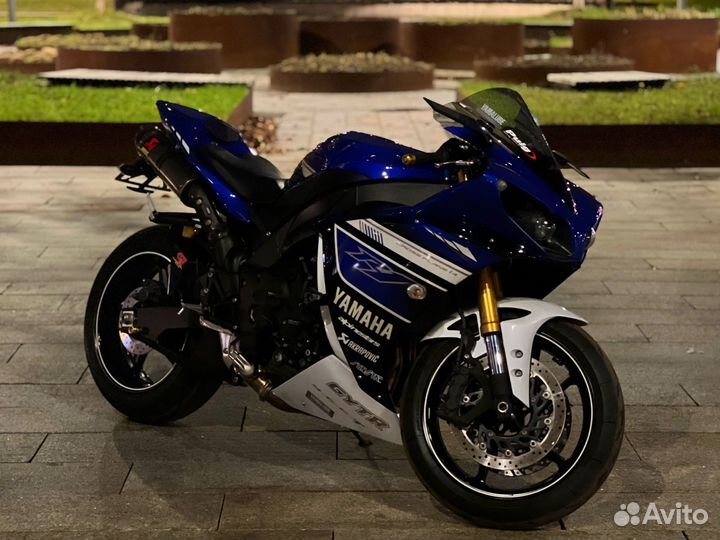 Yamaha YZF-R1 2013 год выпуска