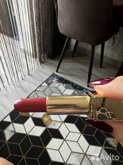 Estee lauder помада