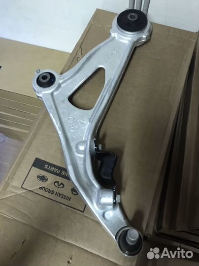 Рычаг передний нижний Infiniti QX60