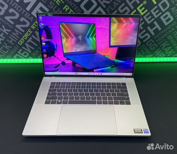 New Razer Blade 16 Miniled 4k 120Hz/240Hz RTX4080