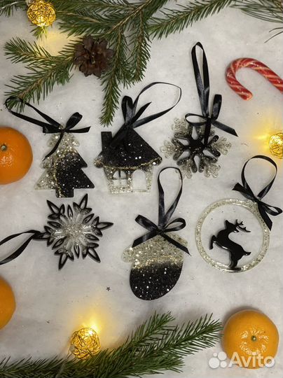 Новогодние игрушки из эпоксидной смолы