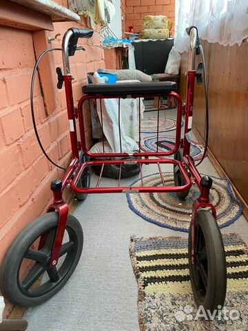 Продам Инвалидные Ходунки на колесах