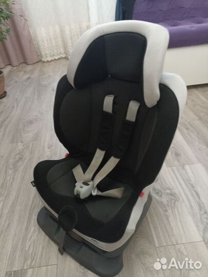 Автокресло carmate swing moon (9-25 кг)