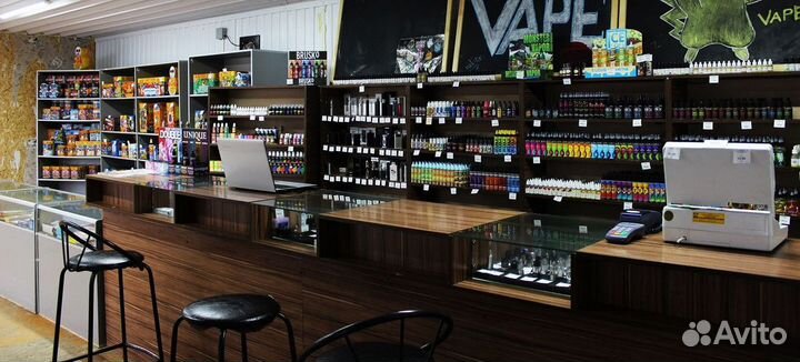 Магазин табака и вейпов в проходном месте